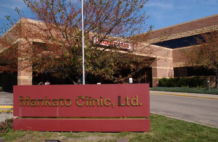 Mankato Clinic Met Con Companies